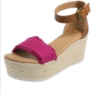 👡 Espadrille Wedge Sandal 👡